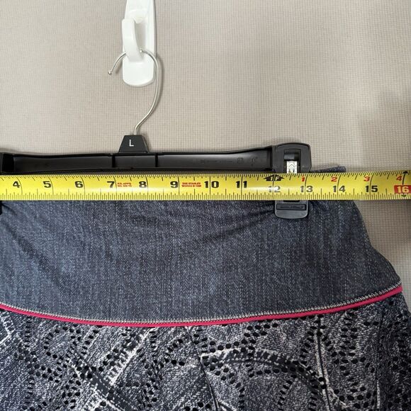 LUCKY IN LOVE  12" Skort Skirt Small With Shorts Black Gray Perforated Athletic - Picture 6 of 9